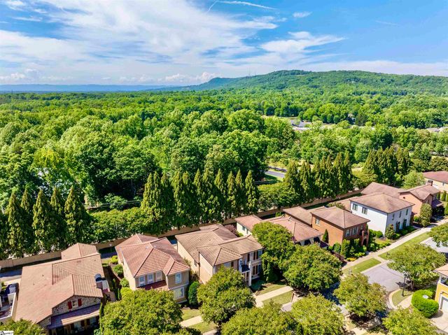 8 Arezzo Drive, Greenville, SC 29609