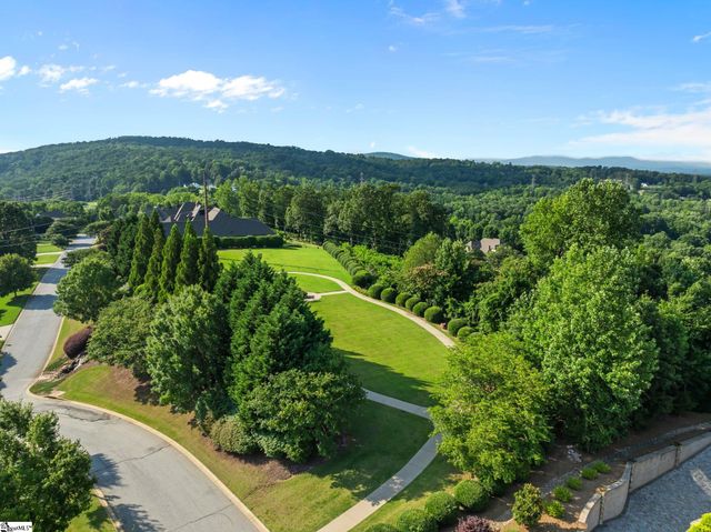 8 Arezzo Drive, Greenville, SC 29609