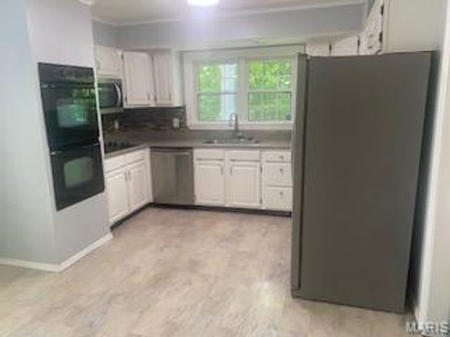 1272 Beaver Creek Road, Chesterfield, MO 63017
