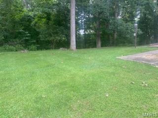 1272 Beaver Creek Road, Chesterfield, MO 63017