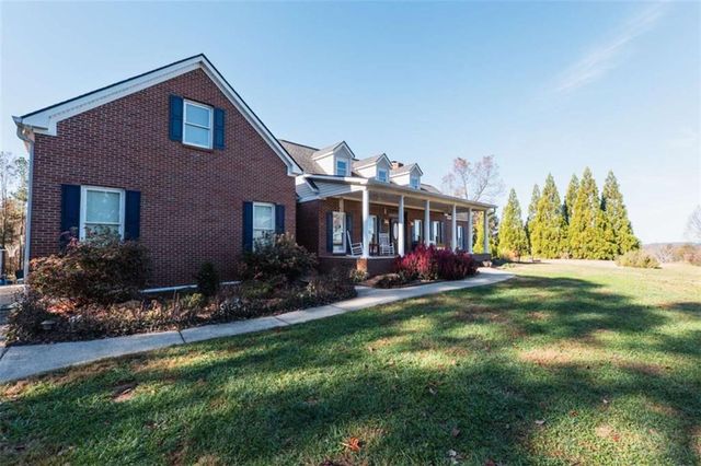 701 Tatum Road, Talking Rock, GA 30175