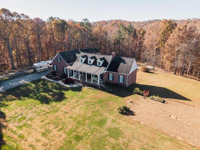 701 Tatum Road, Talking Rock, GA 30175