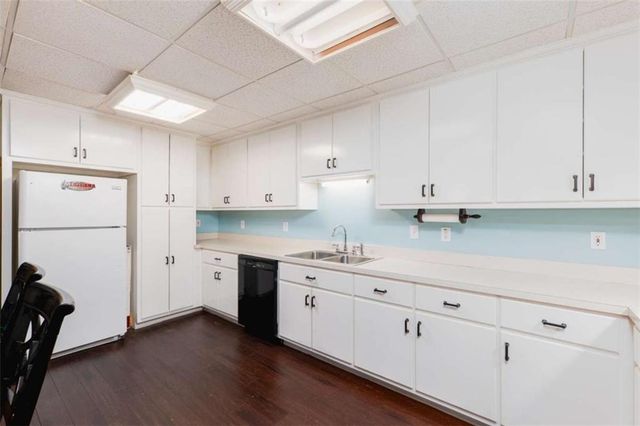 701 Tatum Road, Talking Rock, GA 30175