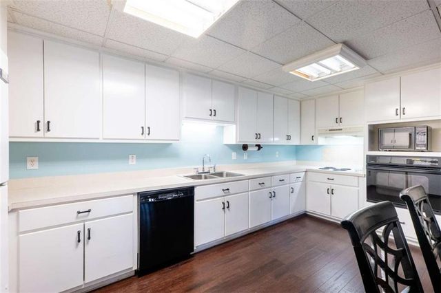 701 Tatum Road, Talking Rock, GA 30175