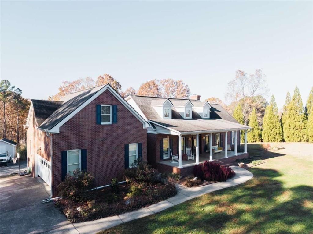 701 Tatum Road, Talking Rock, GA 30175