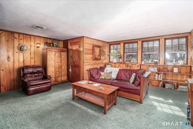 363 State Route 37, New Fairfield, CT 06812