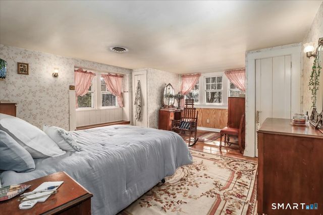 363 State Route 37, New Fairfield, CT 06812