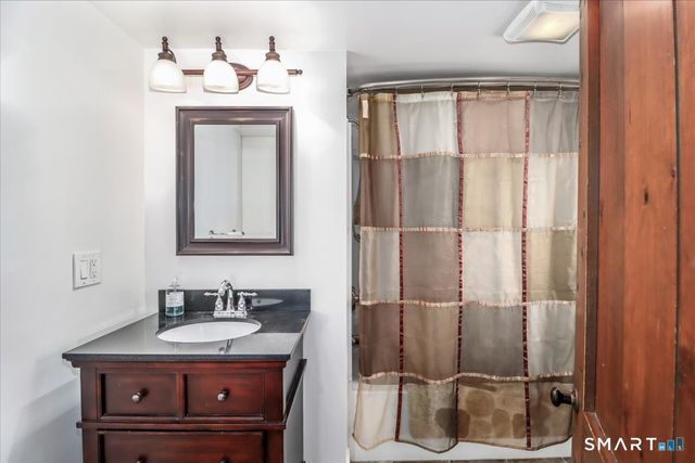 363 State Route 37, New Fairfield, CT 06812