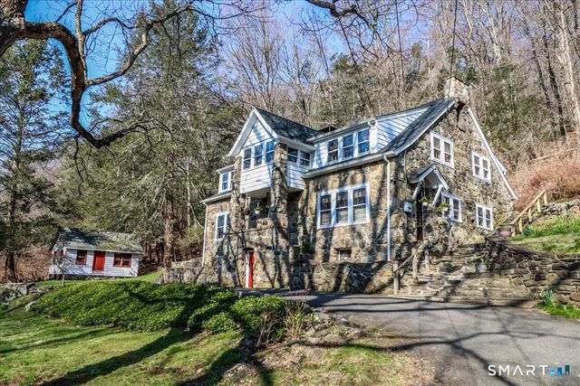 363 State Route 37, New Fairfield, CT 06812