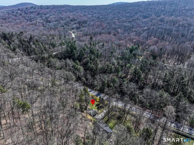 363 State Route 37, New Fairfield, CT 06812