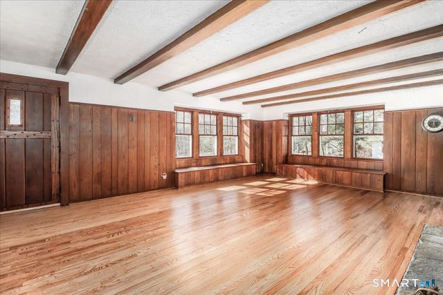 363 State Route 37, New Fairfield, CT 06812