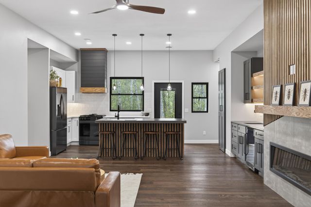 10857 Maya Circle, Breezy Point, MN 56472