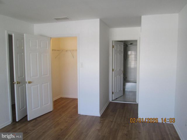 5002 BALTIMORE DR, Marlton, NJ 08053