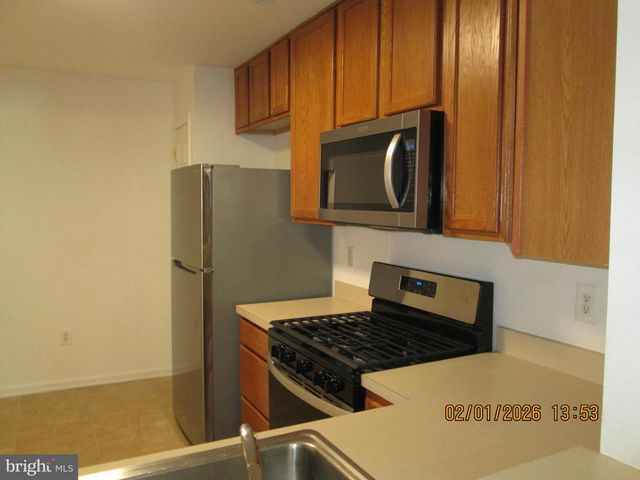 5002 BALTIMORE DR, Marlton, NJ 08053