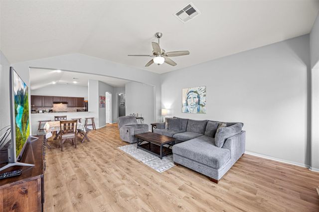 1062 Carolina Wren Circle, Houston, TX 77073