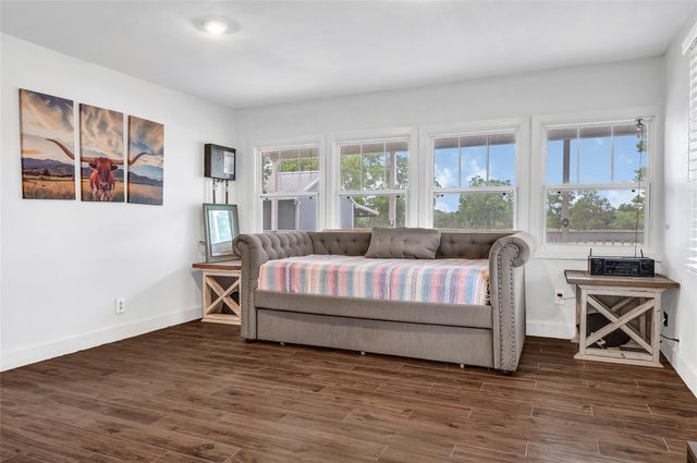 868 Lisa Mae Road, Bellville, TX 77418