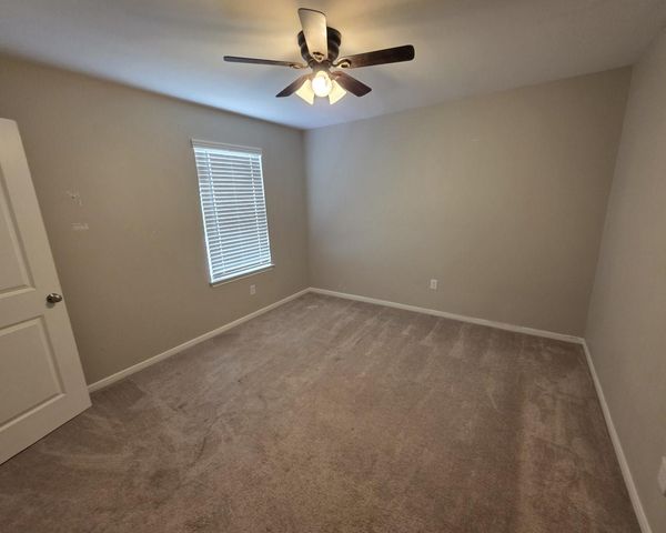 305 Lippizan Drive, Alvin, TX 77511