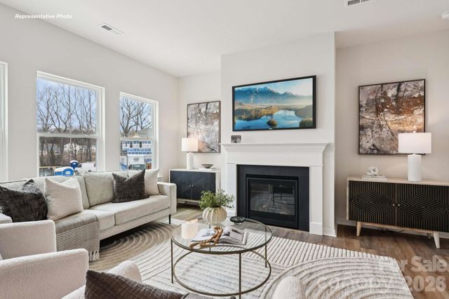 1126 Foxberry Lane, Maiden, NC 28650