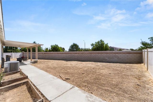 31986 Eaton Lane, Menifee, CA 92584