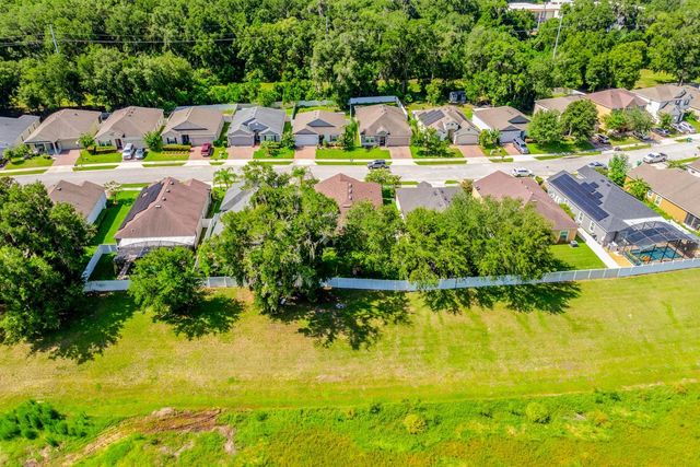 233 W FIESTA KEY LOOP, Deland, FL 32720