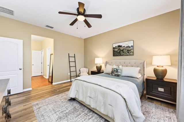 233 W FIESTA KEY LOOP, Deland, FL 32720
