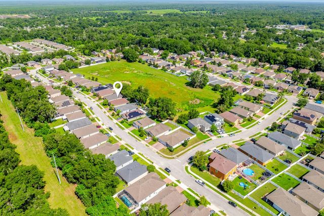233 W FIESTA KEY LOOP, Deland, FL 32720