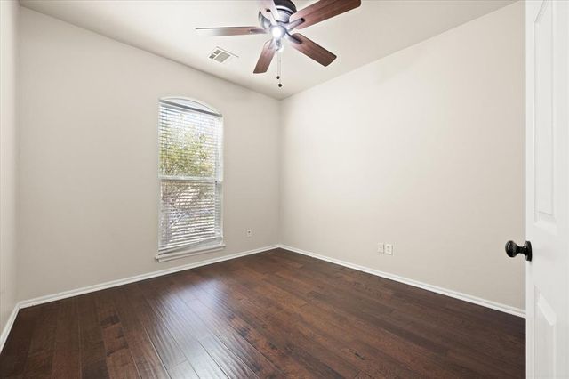 12012 Wickford Place, Yukon, OK 73099