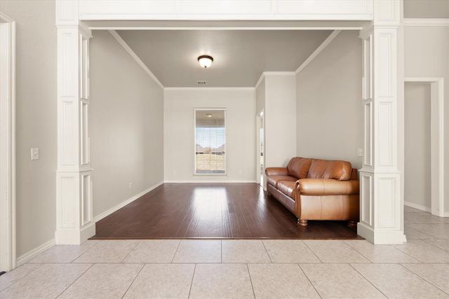 12012 Wickford Place, Yukon, OK 73099