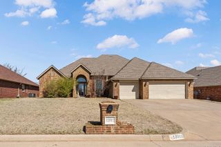 12012 Wickford Place, Yukon, OK 73099