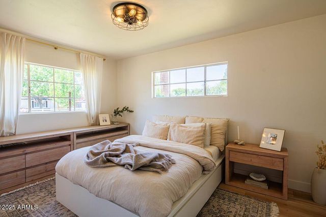 3234 E Coolidge Street, Phoenix, AZ 85018