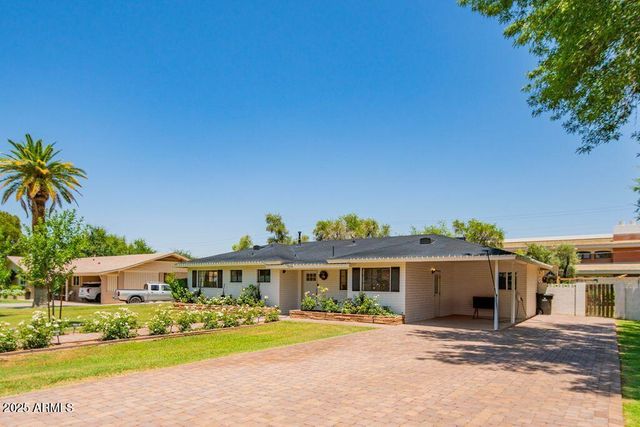 3234 E Coolidge Street, Phoenix, AZ 85018