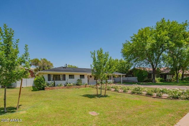 3234 E Coolidge Street, Phoenix, AZ 85018