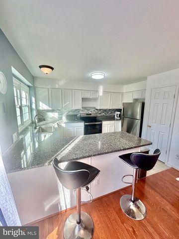 306 BATLEY CT, Fredericksburg, VA 22406