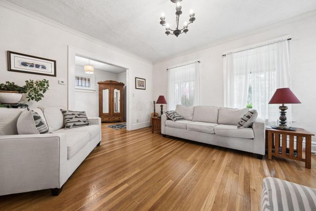 1815 Franklin Park Park S, Columbus, OH 43205