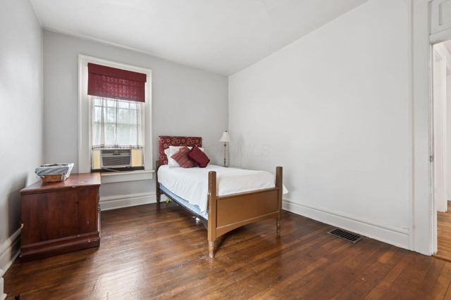 1815 Franklin Park Park S, Columbus, OH 43205