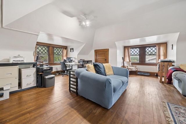 1815 Franklin Park Park S, Columbus, OH 43205
