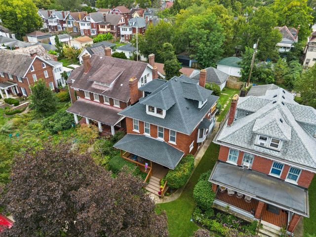1815 Franklin Park Park S, Columbus, OH 43205