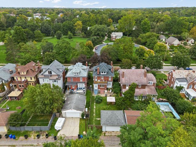1815 Franklin Park Park S, Columbus, OH 43205