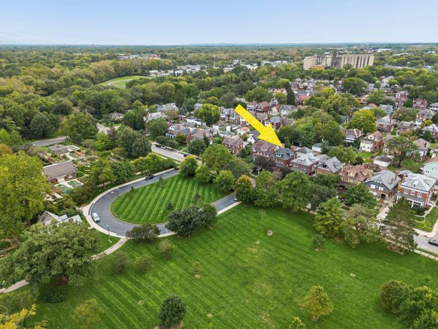 1815 Franklin Park Park S, Columbus, OH 43205