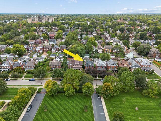 1815 Franklin Park Park S, Columbus, OH 43205
