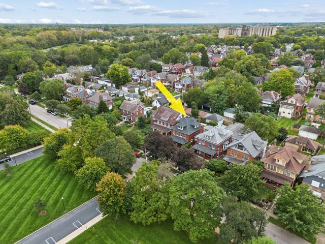 1815 Franklin Park Park S, Columbus, OH 43205