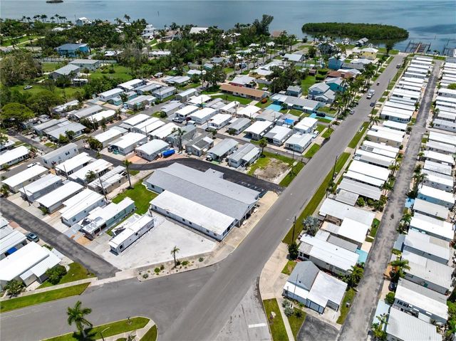 10315 CORTEZ ROAD 60-4, Bradenton, FL 34210