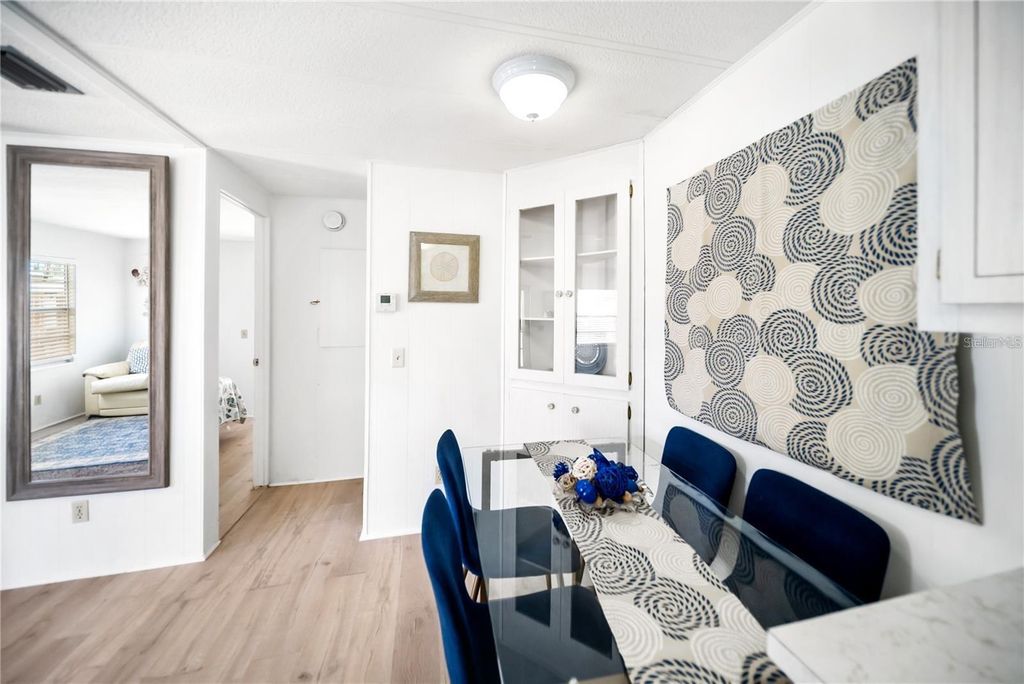 Image 15 of property listing at 10315 CORTEZ ROAD 60-4, Bradenton, FL 34210