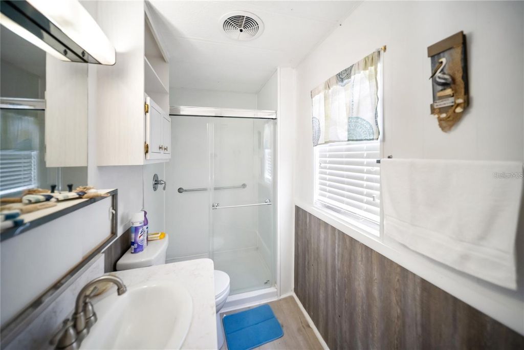 Image 19 of property listing at 10315 CORTEZ ROAD 60-4, Bradenton, FL 34210