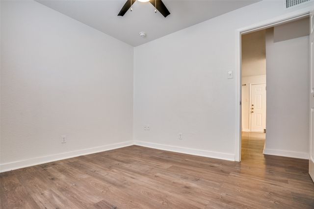 4927 San Jacinto Street 210, Dallas, TX 75206