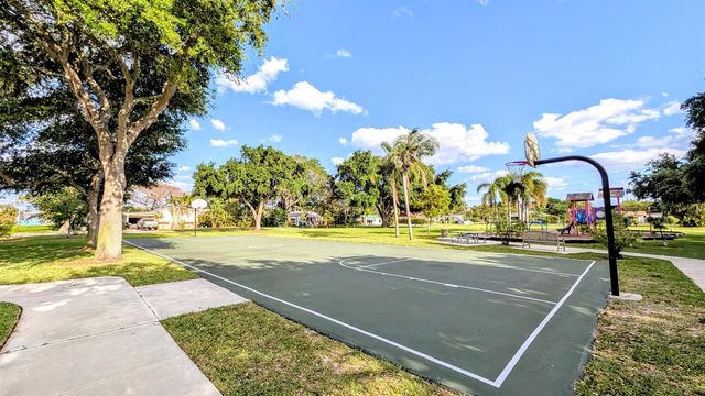 407 NW 7TH Street B, Boynton Beach, FL 33426