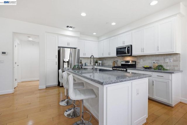 1633 Lee Way, Milpitas, CA 95035