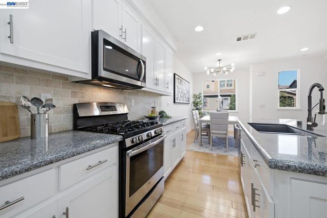 1633 Lee Way, Milpitas, CA 95035