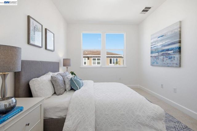 1633 Lee Way, Milpitas, CA 95035