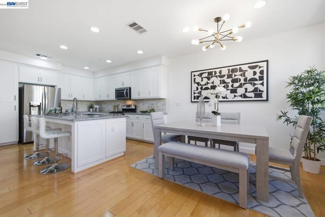 1633 Lee Way, Milpitas, CA 95035